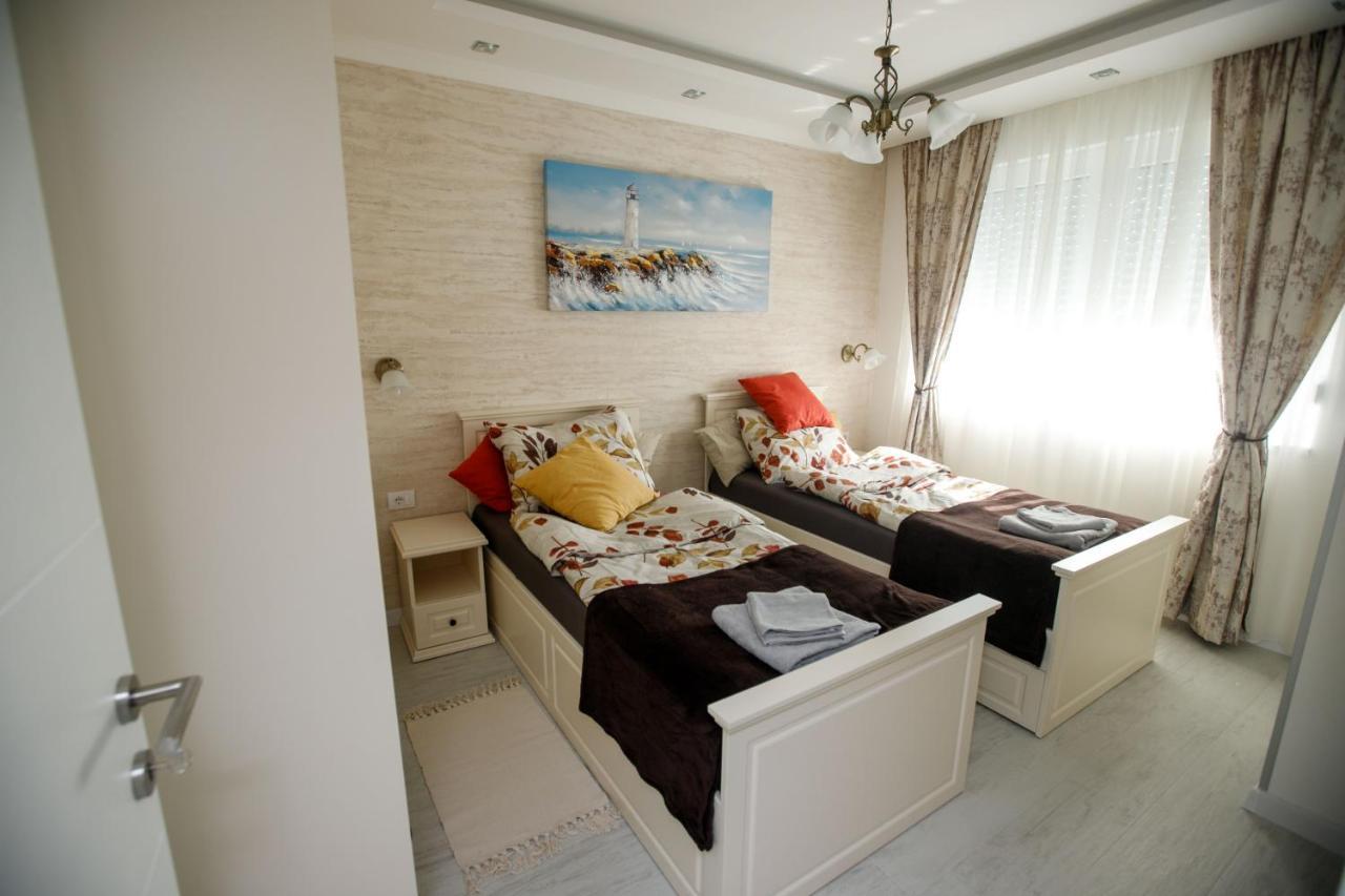 Apartman Mdb Retro Subotica Exterior foto